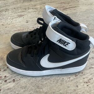 Nike Black and White High-Top Sneakers. EUC. Size 6.5.